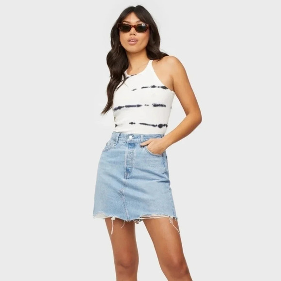 LEVIS HIGH NECK TANK CAVIAR TIE DYE NWT - Picture 2 of 7